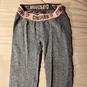Gymshark 3/4 length dry fit leggings